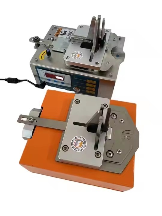 Automatic Magnet Separating Machine for Rigid Gift Boxes
